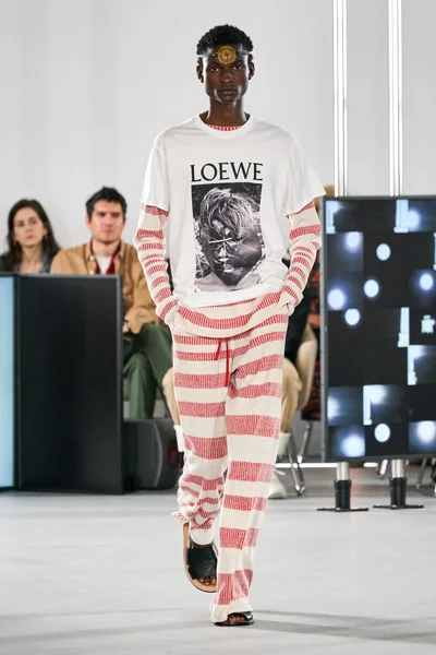 Look 23